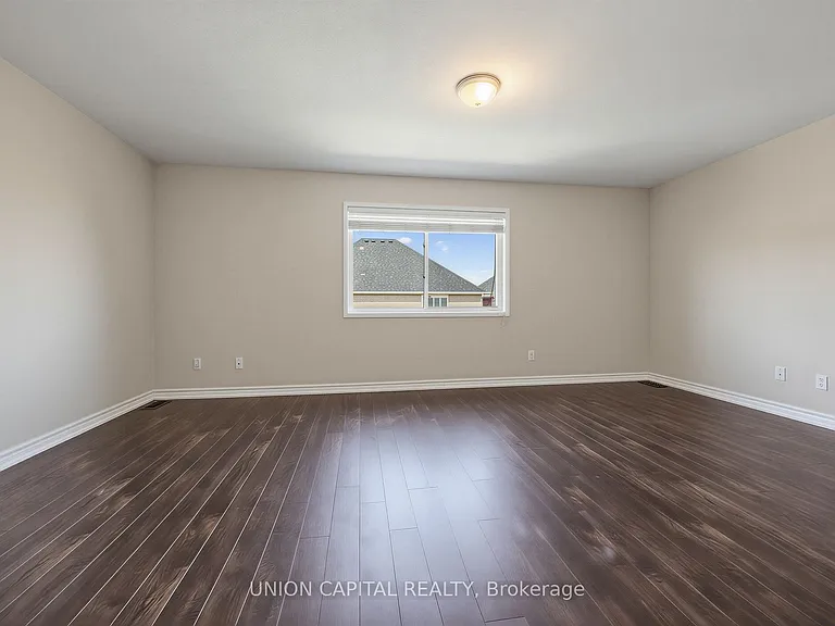 3186 Cabano Cres — Photo 20