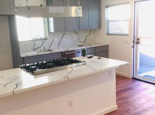 1327 1/2 S Highland Ave, Los Angeles, CA 90019