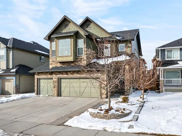 673 E Marina Dr, Chestermere, AB T1X 0S3