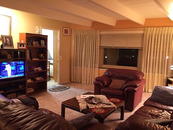 2nd image of 1908 W Hood Ave APT 2C