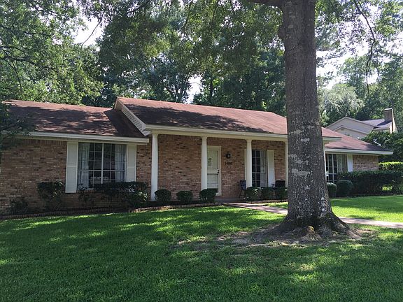 2nd image of 1404 Spanish Moss Dr