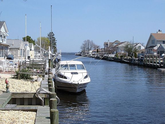 Straight Shot to Bay