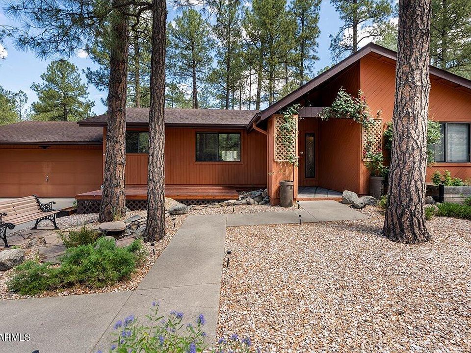 1st image of 340 HIDDEN VALLEY Drive