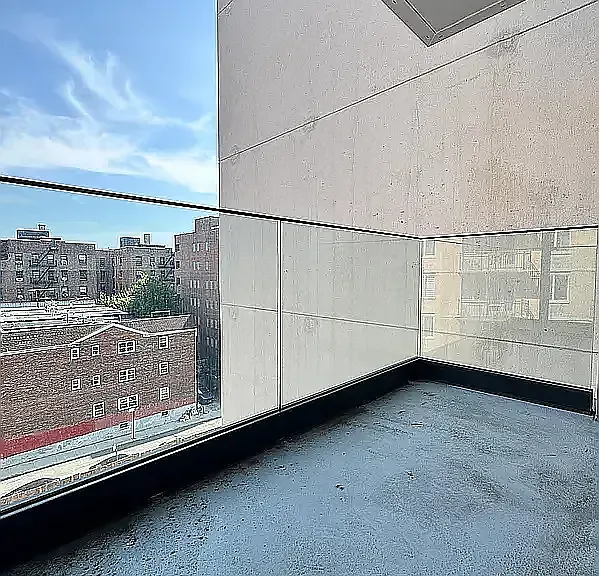 83-61 116th St #O4D — Photo 3