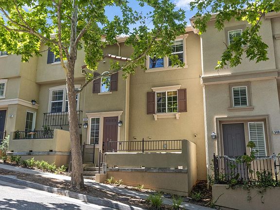2nd image of 536 Adeline Ave