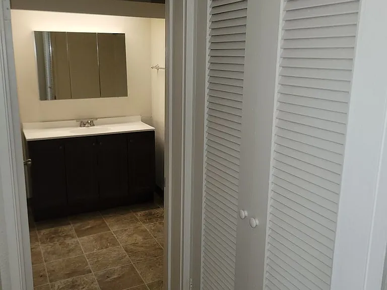 339-Walnut Hill Apartments — Photo 15