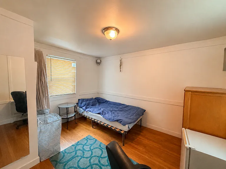 85 Fairbanks St — Photo 11