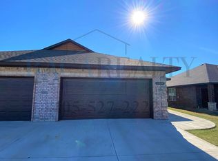1849 Cypress Ln, El Reno, OK 73036