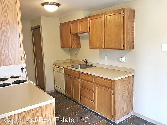 5th image of 12334 33rd Ave NE APT 303