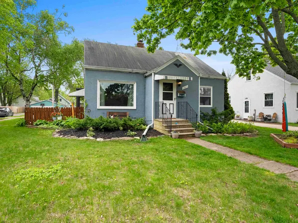 1203 14th Ave, Green Bay, WI 54304