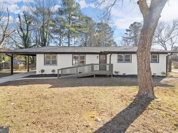 10656 Sandpiper Rd, Jonesboro, GA 30238