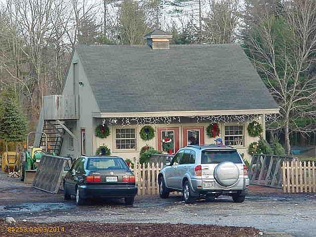 2nd image of 1255 Bridgton Rd