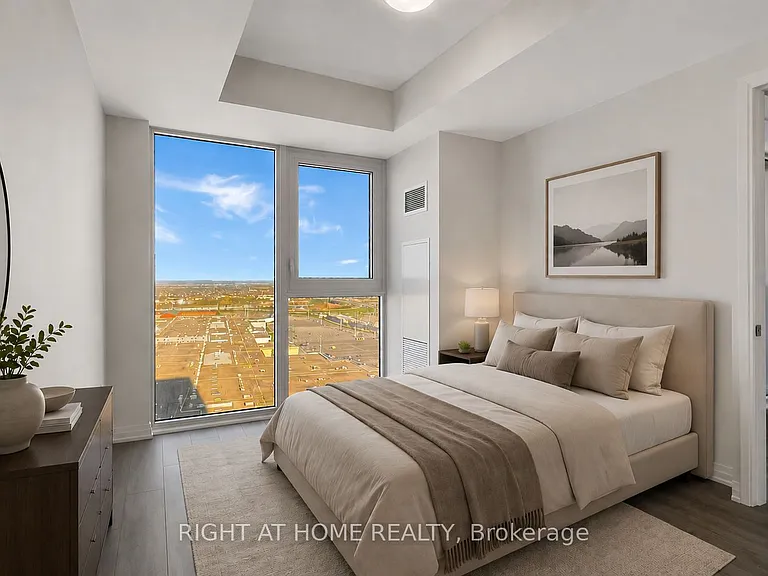 9000 Jane St #2219 — Photo 9