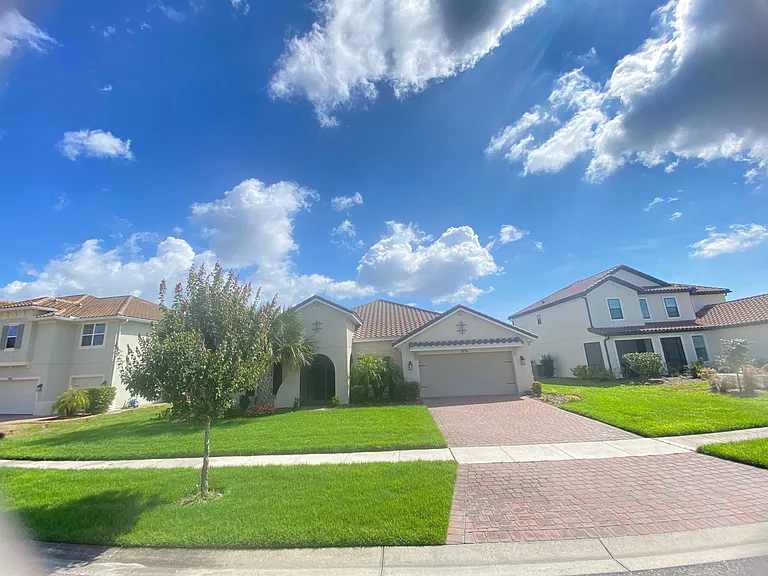 2751 Rialto Ct — Photo 4