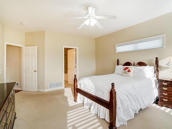 3rd image of 7716 Park Bend Dr
