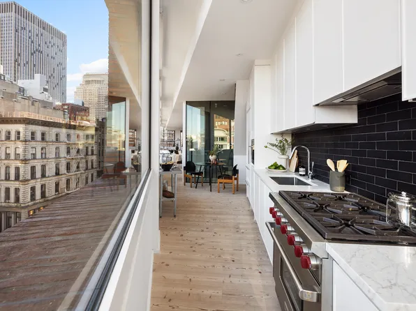 100 Franklin Street image 15 of 31