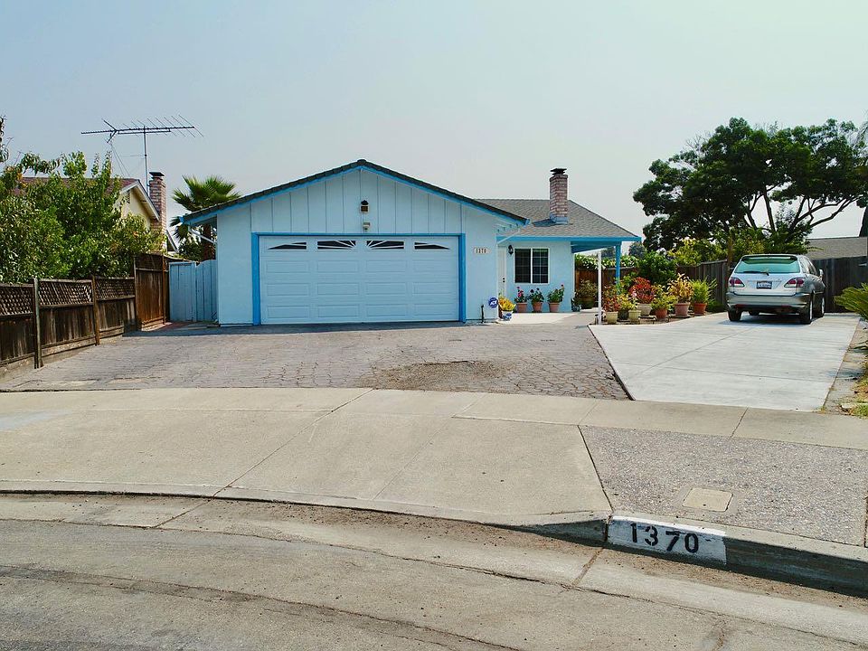 1st image of 1370 Carterwood Pl