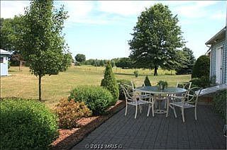 4th image of 557 Hilltop Cir
