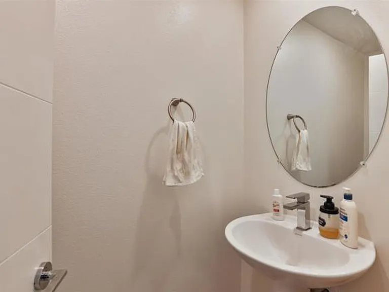 1455 Banahaw Way #11 — Photo 15