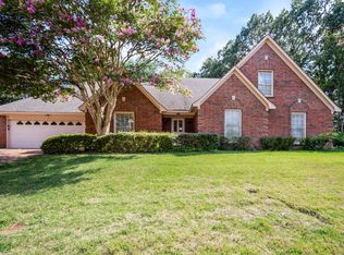 7565 Woody Hollow Cv, Memphis, TN 38125