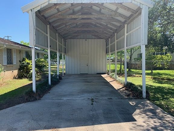 5th image of 4269 Bayou Black Dr
