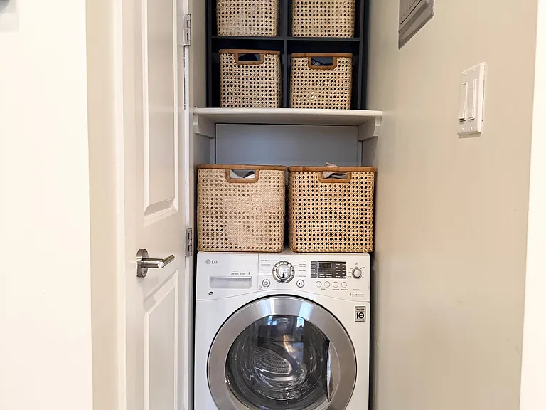 410 W 22nd St #3F — Photo 7