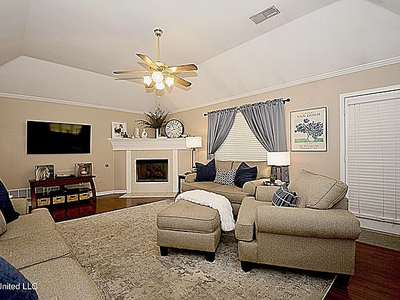 5th image of 6298 Seminole Dr