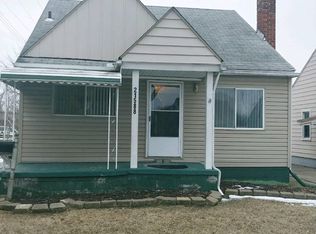 21588 Syracuse Ave, Warren, MI 48091
