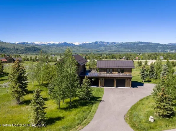 4305 S Little Horsethief Ln, Jackson, WY 83001