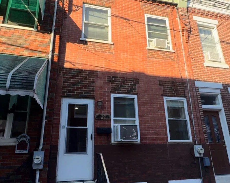 1129 Fitzgerald St