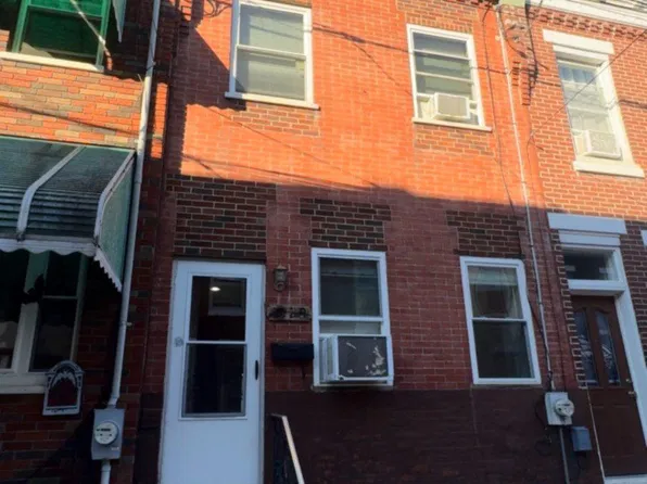 1129 Fitzgerald St, Philadelphia, PA 19148