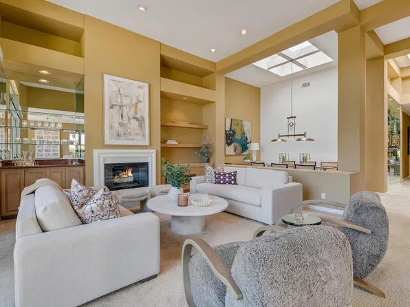 266 Eagle Dance Cir, Palm Desert, CA 92211