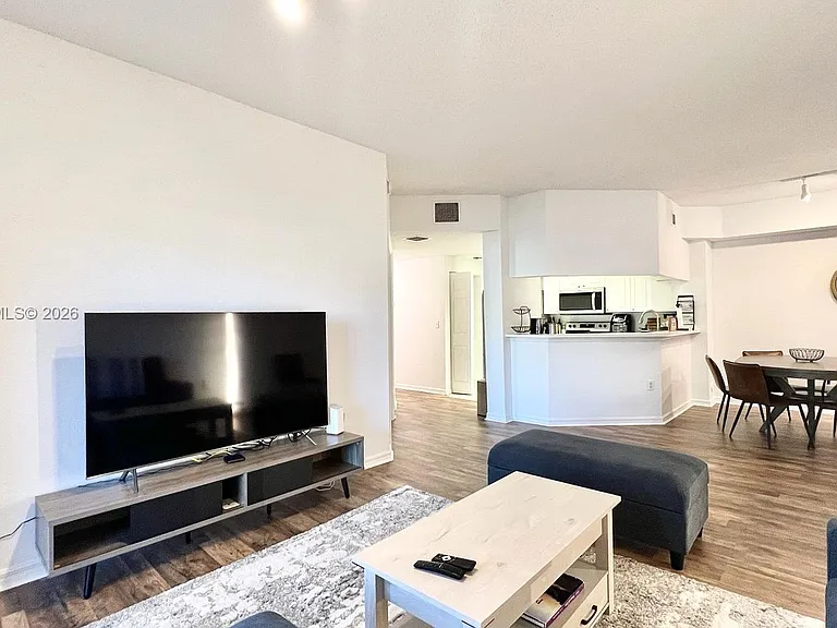 2727 Anzio Ct #106 — Photo 3