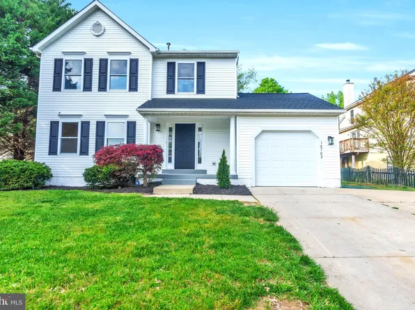 10702 Marathon Dr, Upper Marlboro, MD 20772
