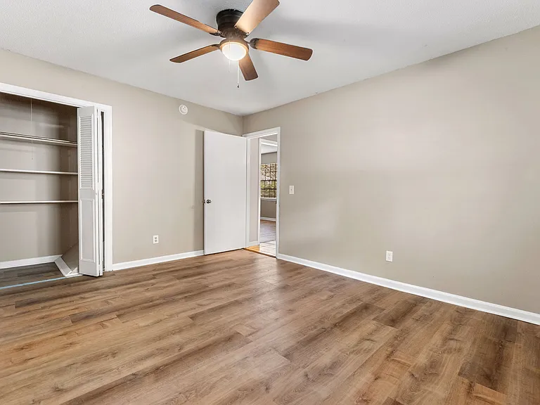 7166 Holland Ln — Photo 19