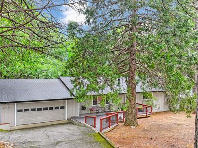 25375 Pineview Dr, Colfax, CA, 95713