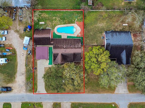 5th image of 1945 Dorothy Ln