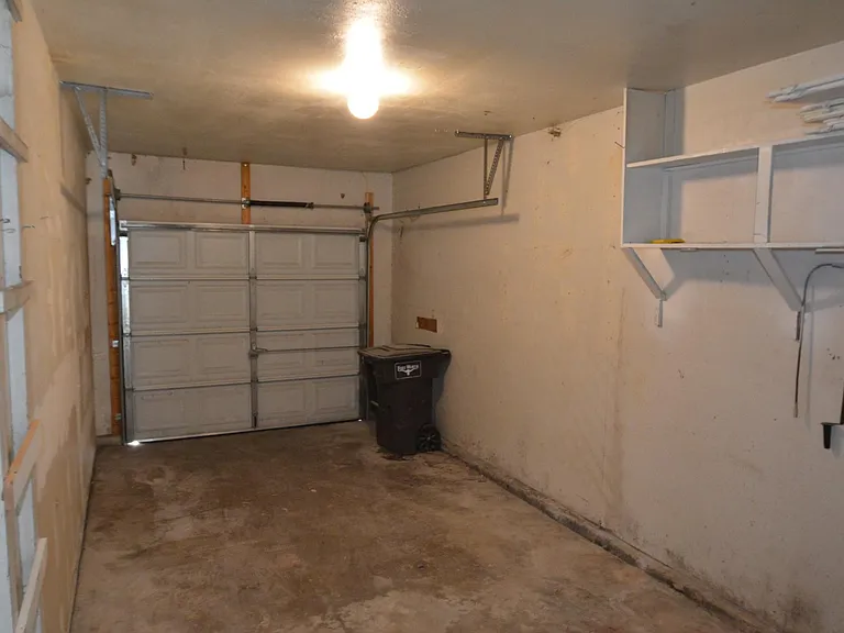5404 Fursman Ave — Photo 7