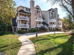 10725 Hampton Mill Ter APT 205, Rockville, MD 20852