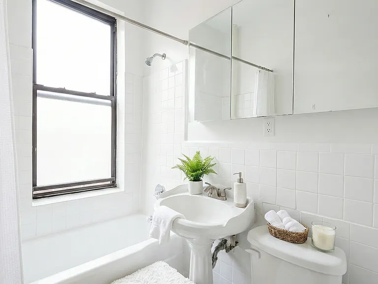138 W 140th St #4E — Photo 5