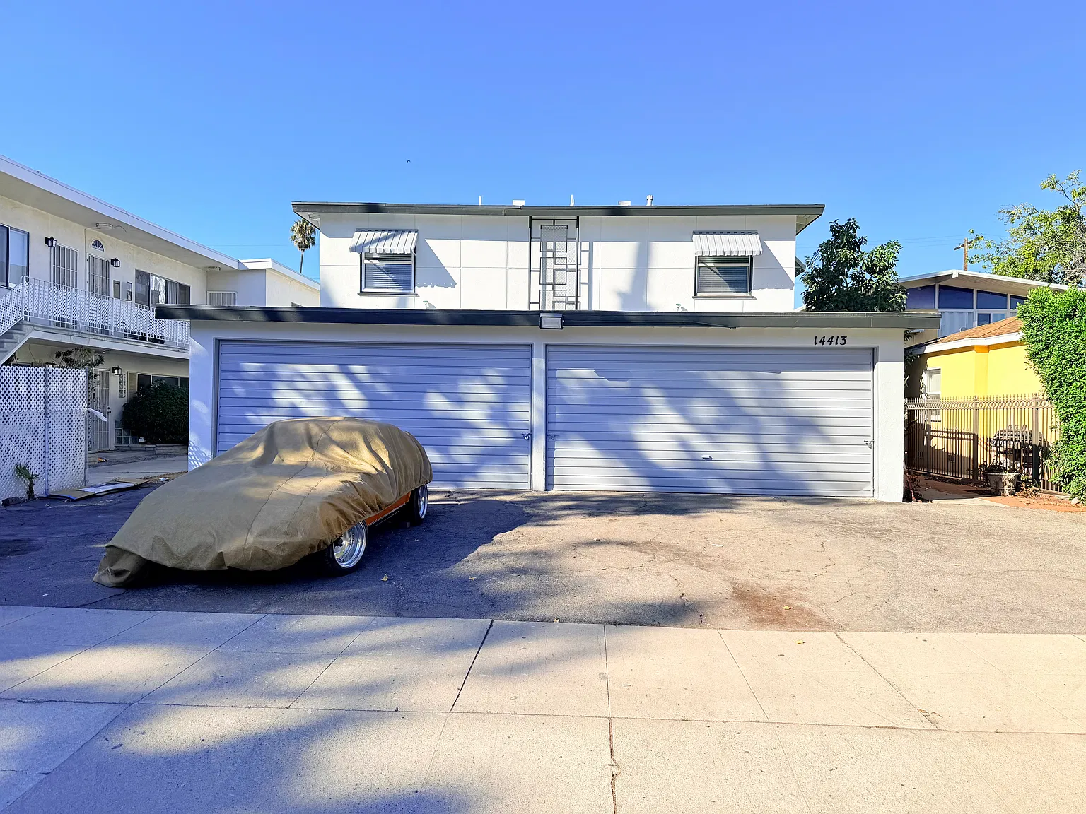 3 bed, 1150 sqft, $2,995 — Photo 2