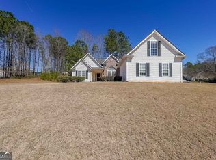 313 River Landing Dr, Monroe, GA 30656