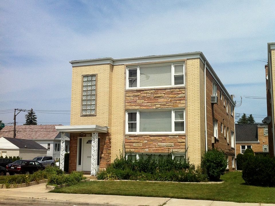 1st image of 6024 W Gunnison St #1