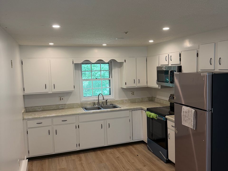 1st image of 30 Garrison St APT 6