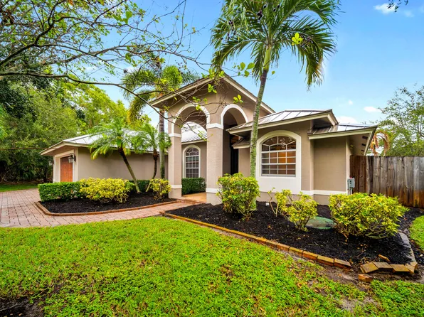 5311 NW Acmar Court, Port St Lucie, FL 34983