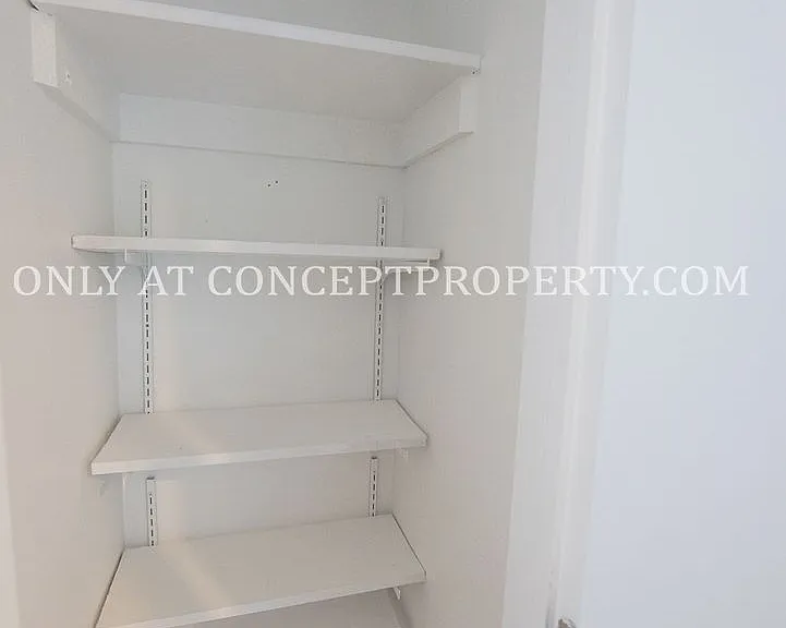 466 E Woodland Ave — Photo 18