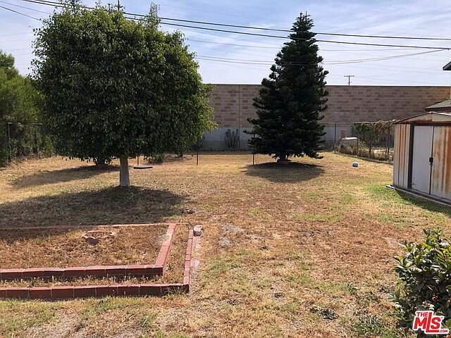 2nd image of 15616 Bonsallo Ave