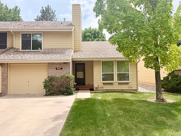 941 Gilgalad Way — Photo 13