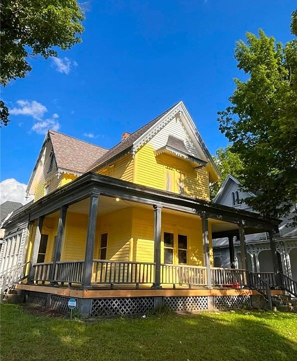 1st image of 54 Lakeview Ave