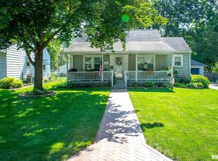 1332 N 5th St, Chillicothe, IL 61523